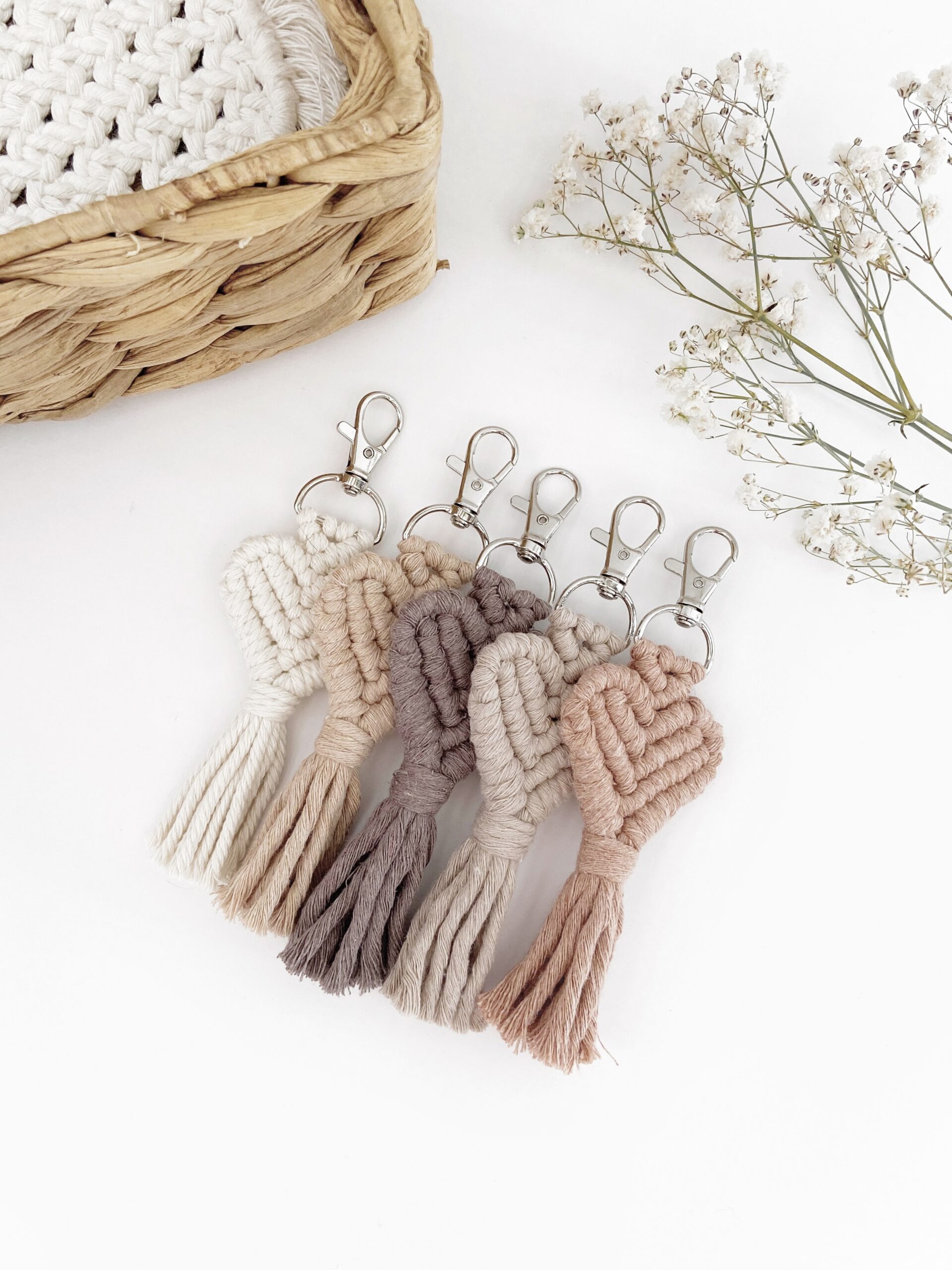 Porte-clés coeur macramé – Image 4