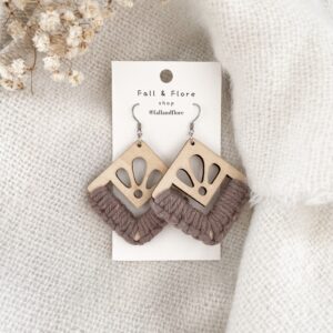 Boucles d’oreilles losanges fleurs café