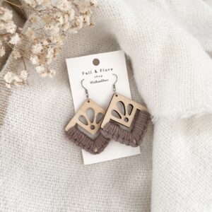 Boucles d’oreilles losanges fleurs café