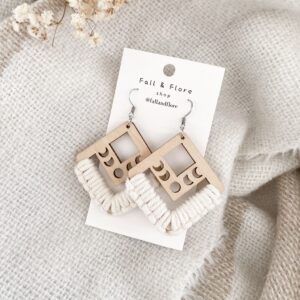 Boucles d’oreilles losanges écru – lune